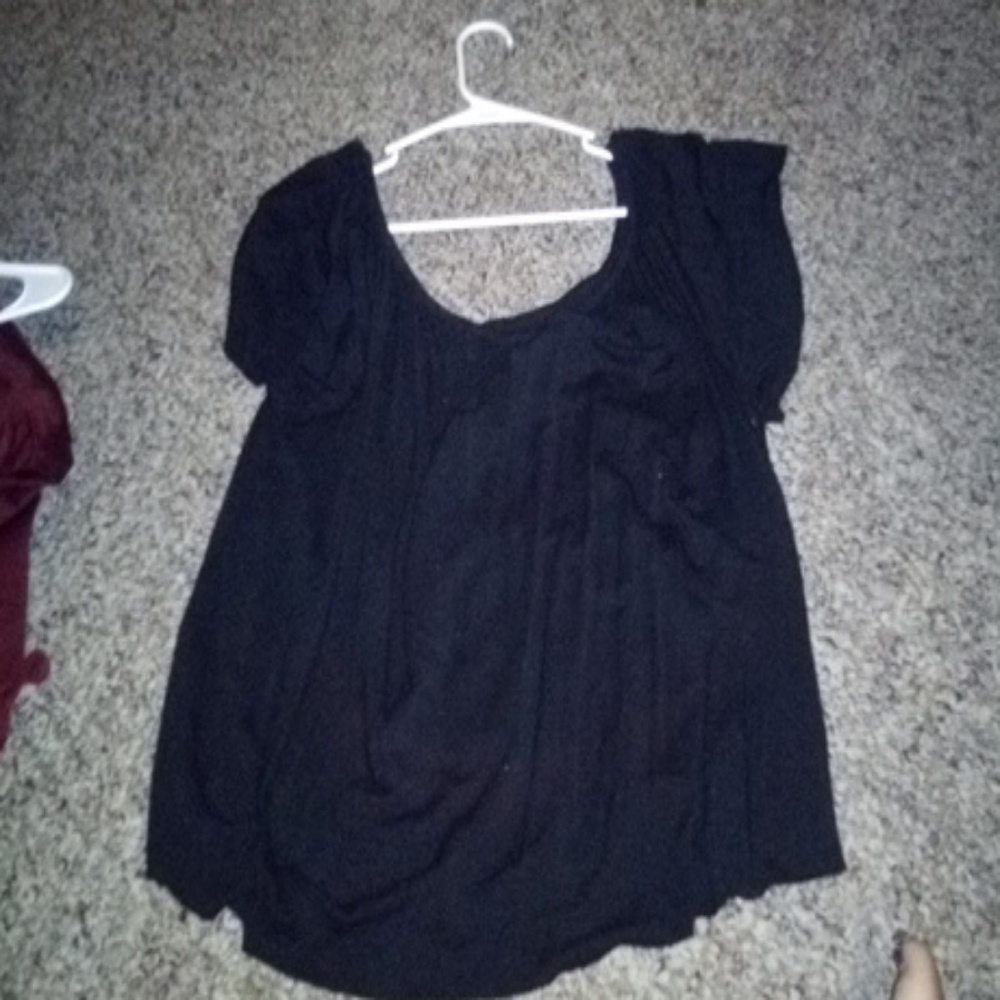 Ultra flirt black crop top